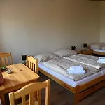 Semesterbostad Bernov Zatisi *