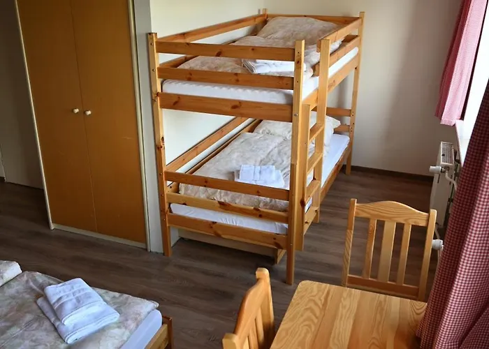Semesterbostad Bernov Zatisi *